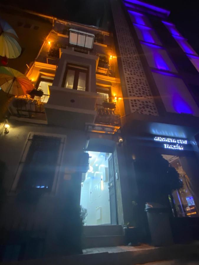 Moon Suit Taksim Istanbul Bagian luar foto